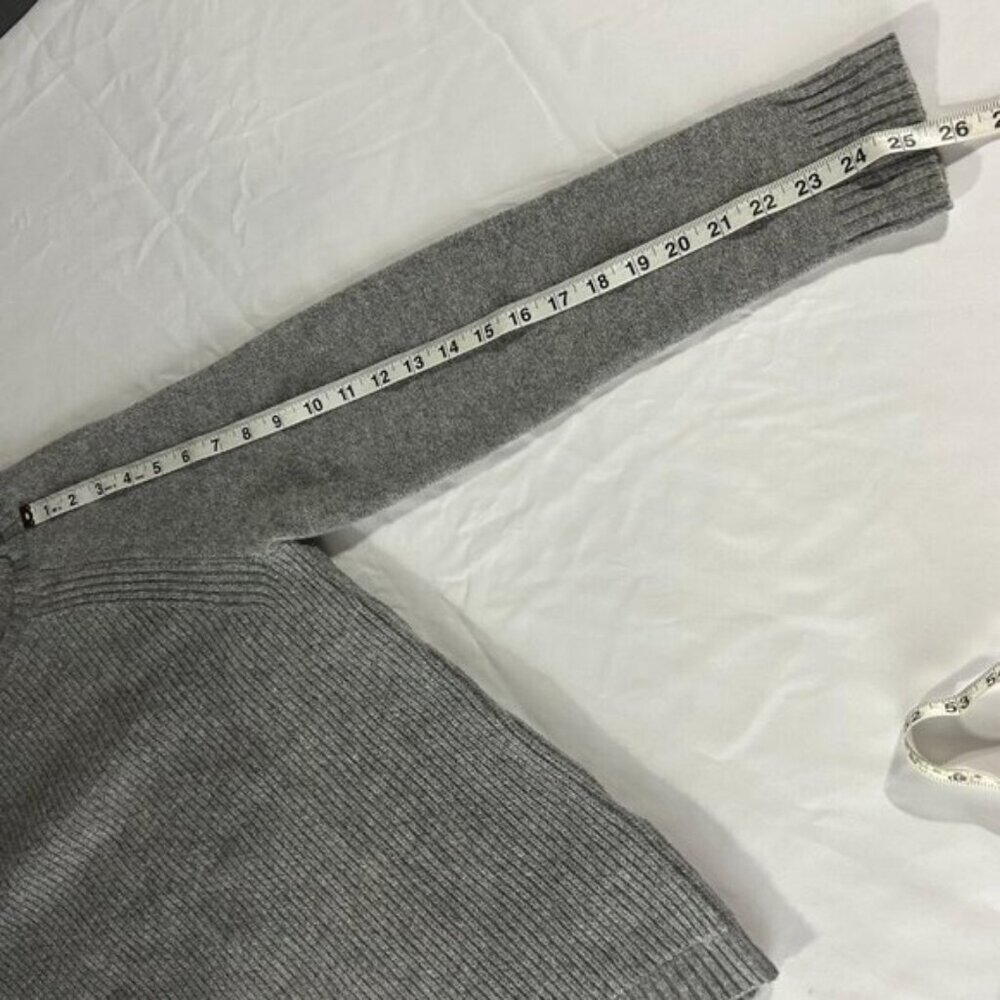 J. Crew Crewneck Sweater Gray Size Small Wool Leather Ribbed Minimalist - Picture 10 of 10